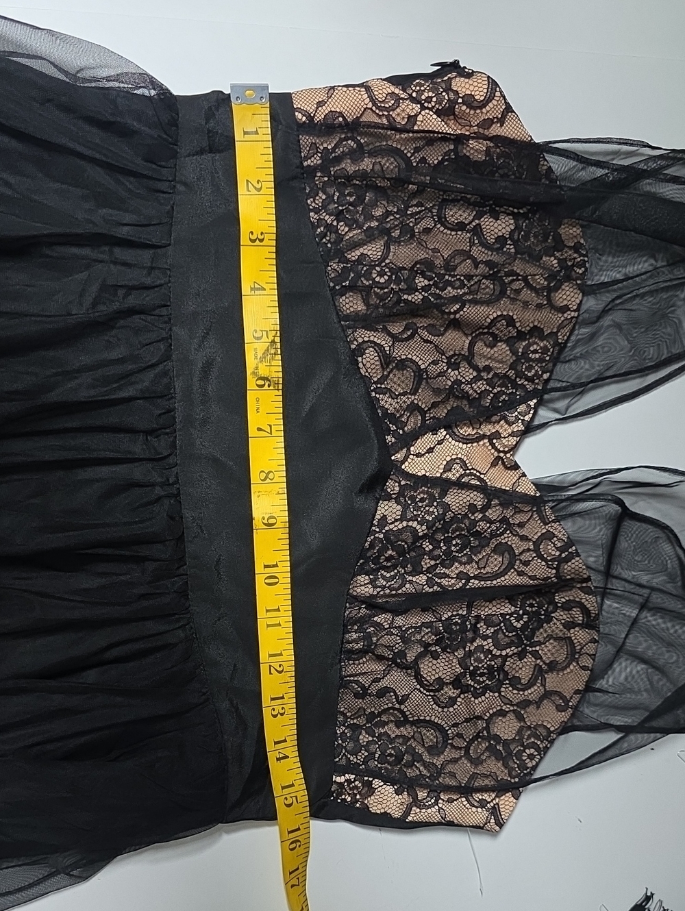 Retro Stage Dress - Picture 7 of 10